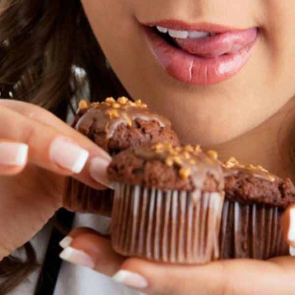 5 cách khắc phục buốt răng khi ăn đồ ngọt