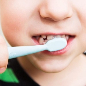 Cách giúp trẻ hứng thú trong việc đánh răng