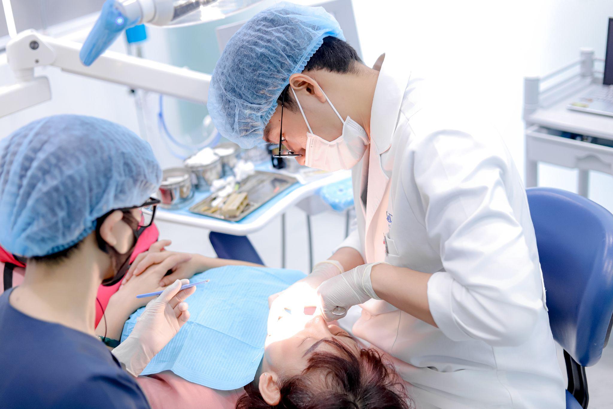 mắc cài kim loại tphcm - hình 5