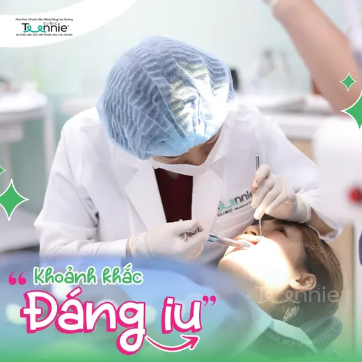 Rộn ràng đồng niềng tại Teennie Clinic - khoảnh khắc khách hàng niềng răng 16