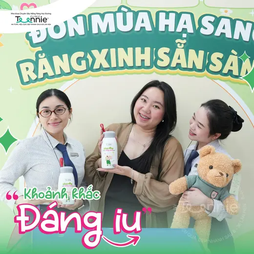 Rộn ràng đồng niềng tại Teennie Clinic - khoảnh khắc khách hàng niềng răng 22